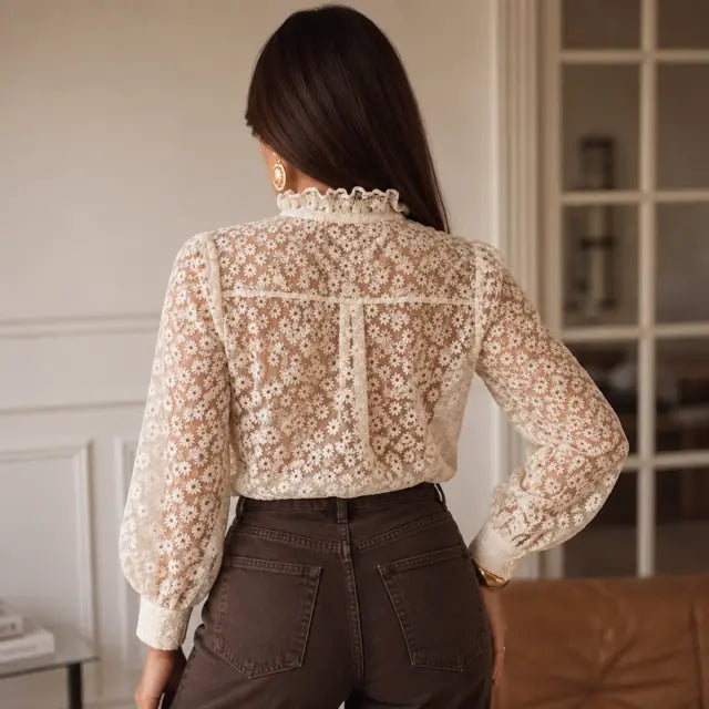 Blouse Crème Fleurs Brodées Dos Transparent Arrière- MA Company