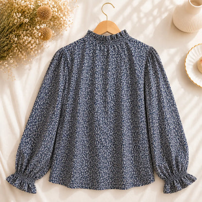 Blouse Bleu Marine Motifs Fleuris Blancs Col Volantés Arrière - MA Company