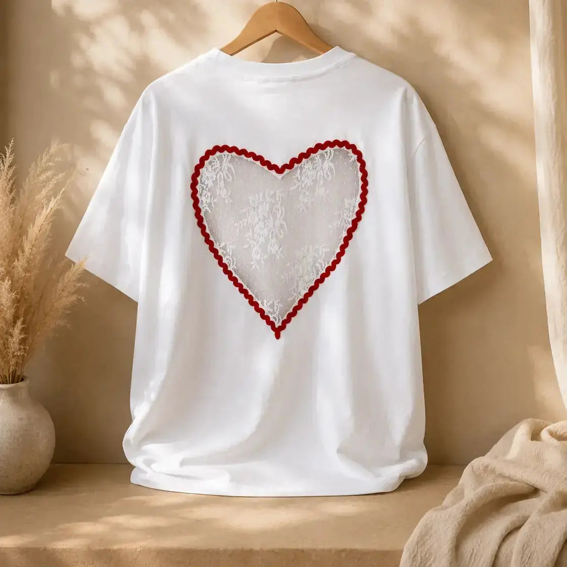T-shirt Blanc Coeur En Dentelle Princpale - MA Company